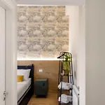 Tra I Vicoli Del Centro Oro E Malva